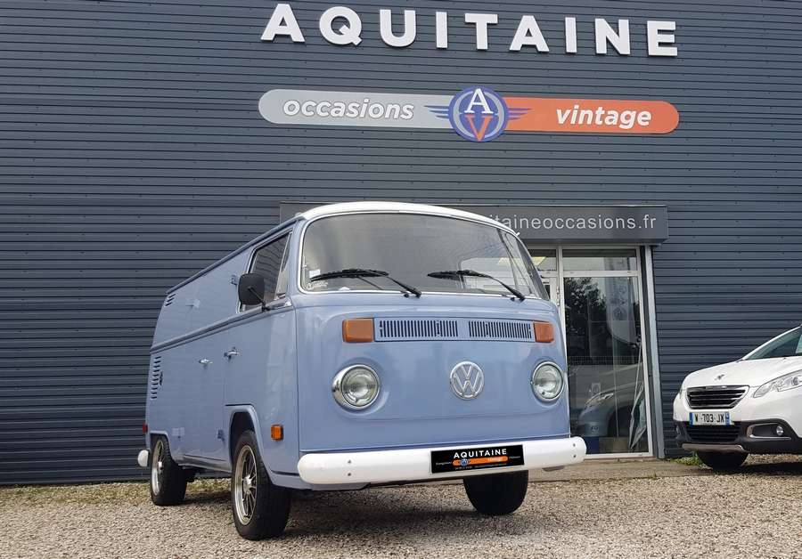 VOLKSWAGEN T2