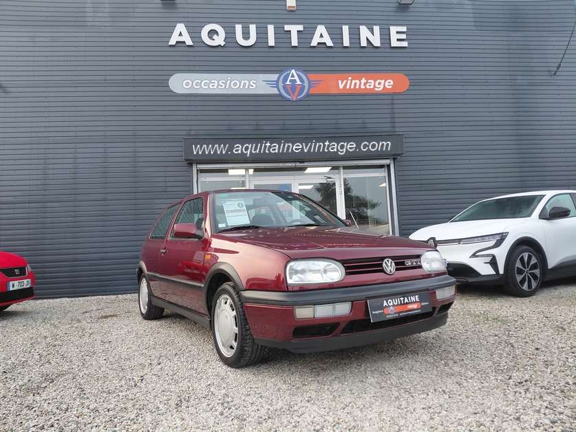 VOLKSWAGEN GOLF III GTI 8s